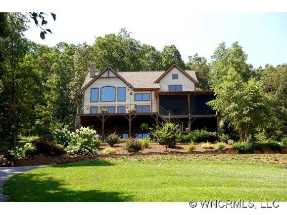 28 Garland Drive