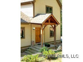28 Garland Drive - Photo 2