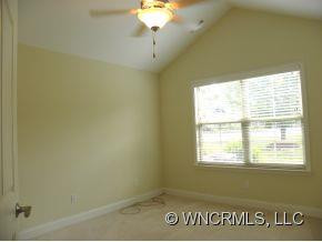 135 Outlook Circle - Photo 12