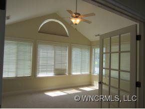 135 Outlook Circle - Photo 21