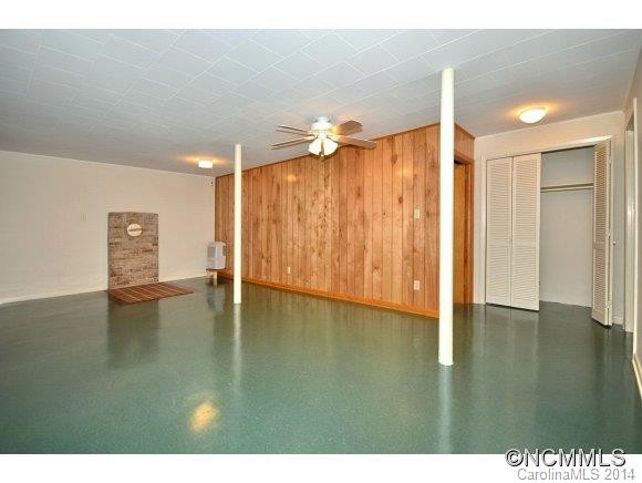 540 Robin Hood Rd. - Photo 14