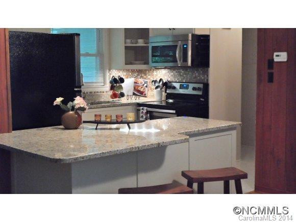 540 Robin Hood Rd. - Photo 5