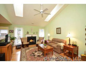 58 Meadow Pathway Drive - Photo 5