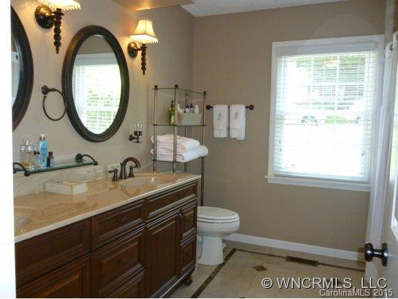 1 Park Ridge Court - Photo 14