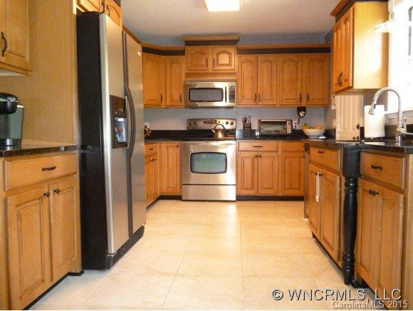 1 Park Ridge Court - Photo 7