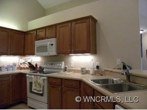 141 Summerfield Place - Photo 12
