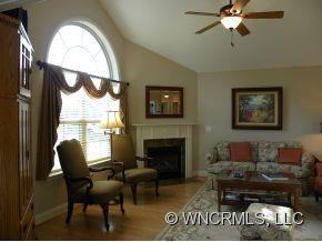 141 Summerfield Place - Photo 10