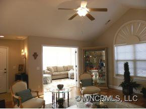 36 Craggy Vista Drive - Photo 16