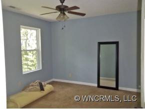 239 Highland View Court - Photo 13