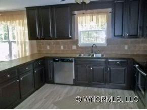 239 Highland View Court - Photo 6
