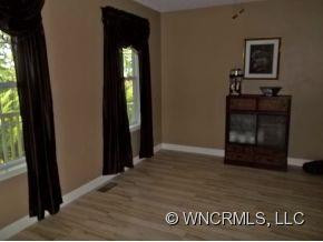 239 Highland View Court - Photo 7