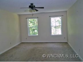 239 Highland View Court - Photo 8