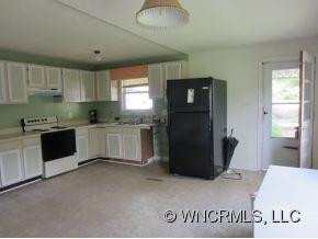39 Old Burnsville Hill Road - Photo 12