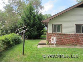 39 Old Burnsville Hill Road - Photo 17