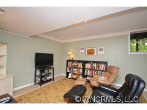 33 Patriots Drive - Photo 17