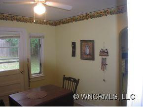 180 Blanton Drive - Photo 4