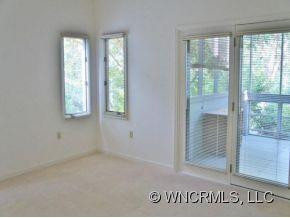 21 River Knoll Drive - Photo 9