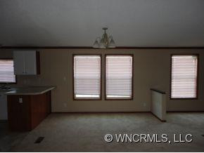 280 Lamonda Drive - Photo 4