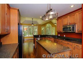 491 Cadbury Way - Photo 3