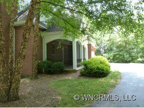 99 Holly Hill Drive - Photo 2