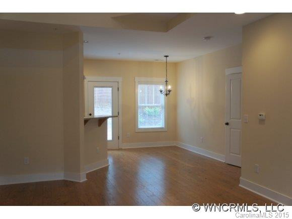 9 Roselyn Way - Photo 12