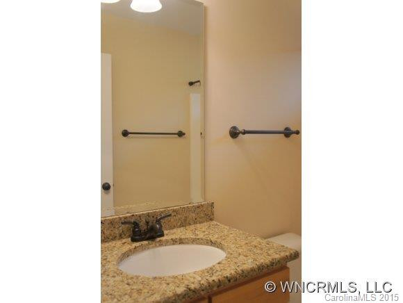 9 Roselyn Way - Photo 19