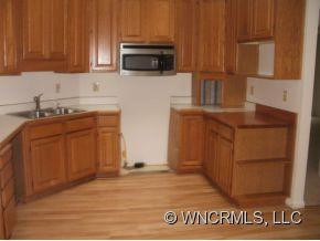 545 Hunters Glen Ln - Photo 2
