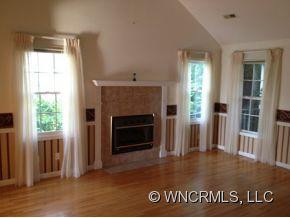 5 Westmont Drive - Photo 2