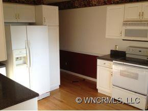 5 Westmont Drive - Photo 4