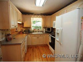 126 APACHE DRIVE - Photo 5