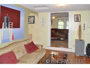 210 Swannanoa Ave - Photo 7
