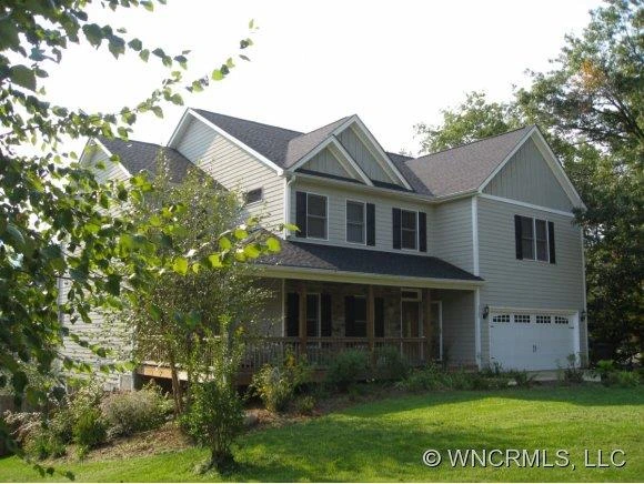 117 East Charleston Avenue