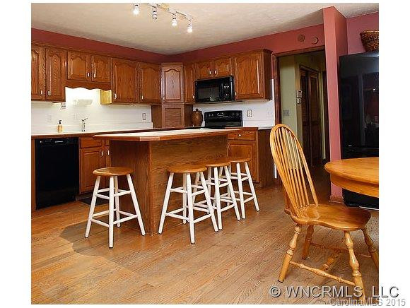 20 Pinecroft - Photo 15