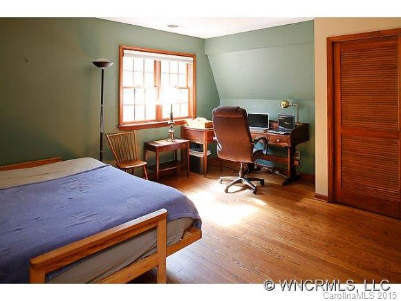 20 Pinecroft - Photo 16