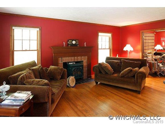 20 Pinecroft - Photo 5
