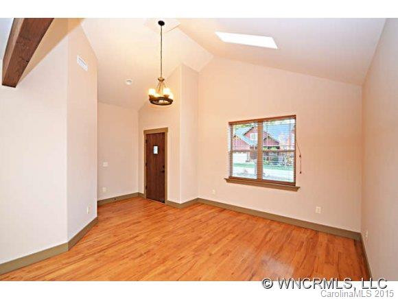 1 OAK SPRINGS DRIVE - Photo 6