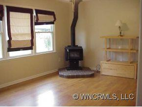 107 Riverside Dr. - Photo 7