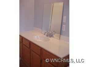 107 Riverside Dr. - Photo 10