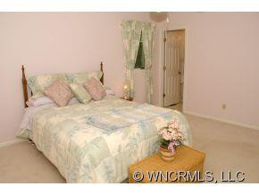 31 Shorewood Drive - Photo 8