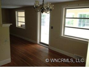 1732 Haywood Road - Photo 3