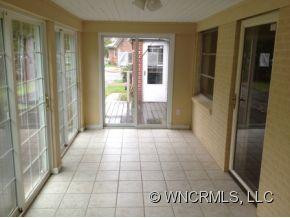 1732 Haywood Road - Photo 10
