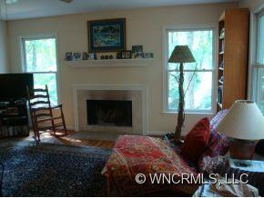 2057 Riceville Road - Photo 7