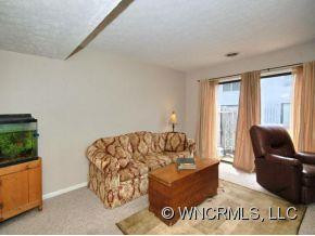 405 SOUTHWAY GARDEN ROAD - Photo 4