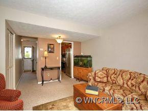 405 SOUTHWAY GARDEN ROAD - Photo 5