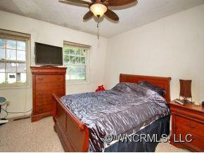 405 SOUTHWAY GARDEN ROAD - Photo 10