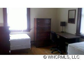 84 Forest Hill - Photo 4