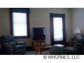 84 Forest Hill - Photo 6