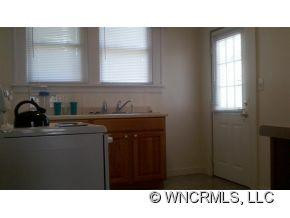 84 Forest Hill - Photo 7