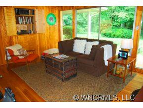 271 Brooklyn Road - Photo 6
