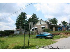 303 West Lane - Photo 2